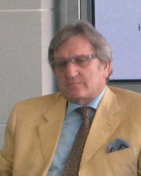 意大利木业和家具工业联合会(FederlegnoArredo)前任会长Roberto Snaidero