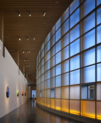 Olson Kundig事务所设计美国沃特科姆博物馆莱特卡彻楼2