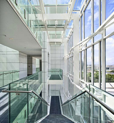 理查德.迈耶事务所设计巴黎圣丹尼斯办公楼4