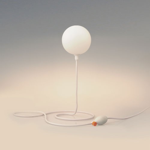 中国创意“点亮”米兰设计周-The Blo Light，一颗被施了魔法的发光气球１