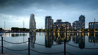 Studio RHE的24层伦敦“银树”大厦获CABE认可1
