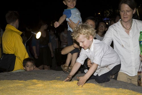 活动现场的小朋友