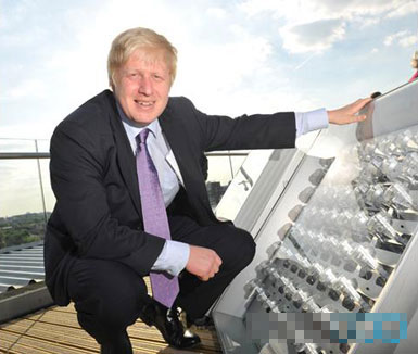 伦敦市市长为“建筑高效和可再生能源中心”1
