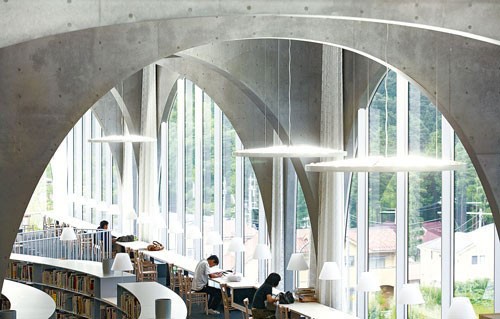 日本一大学图书馆豪华设计 自由的思想栖息地4