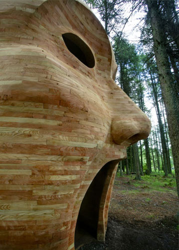 英国诺森伯兰郡建造奇特的林中观景亭3