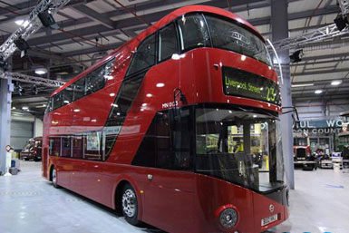 Heatherwick设计的伦敦新巴士造型亮相 1