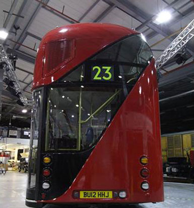 Heatherwick设计的伦敦新巴士造型亮相 3