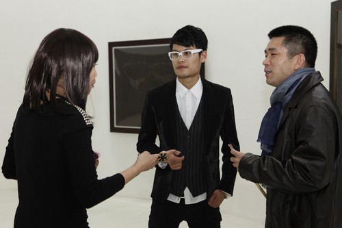 林大艺术中心经理张莉娸、艺术家臧坤坤和伊比利亚总监夏季风