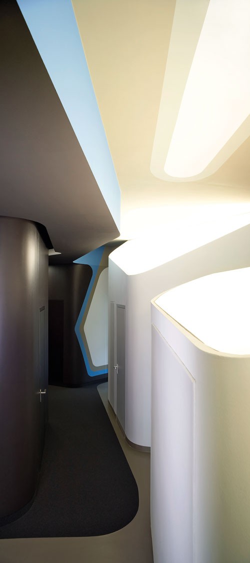 J. MAYER H. Architects设计德国汉堡牙科诊室 09