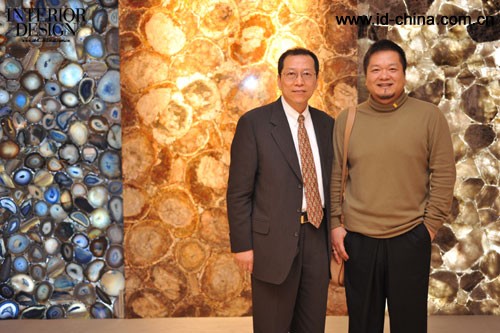 汇晶贸易（上海）有限公司执行董事陶知澄、北京居其美业住宅技术开发有限公司执行总裁戴昆（从左至右）