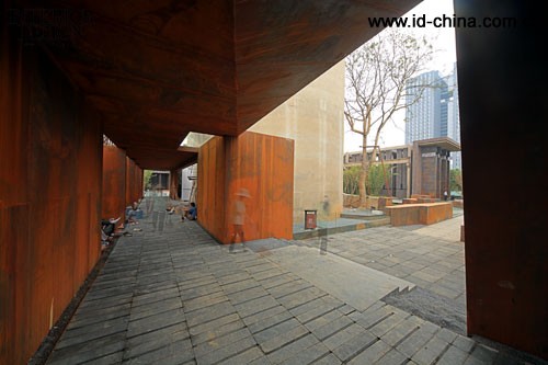 IADC涞澳设计公司设计武汉才茂街厂区改建项目--廊道